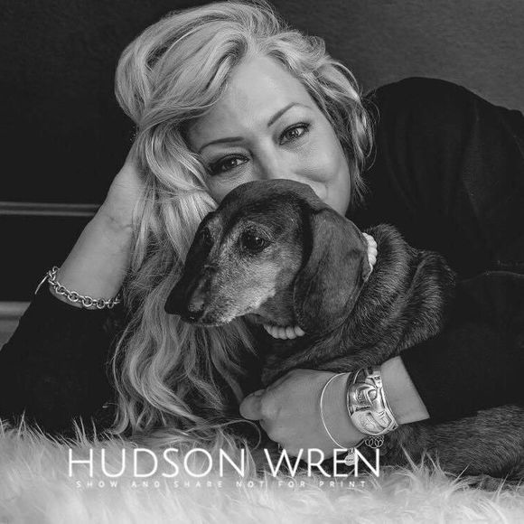 Meet your Posher, Kelly - Picture 1 of 1